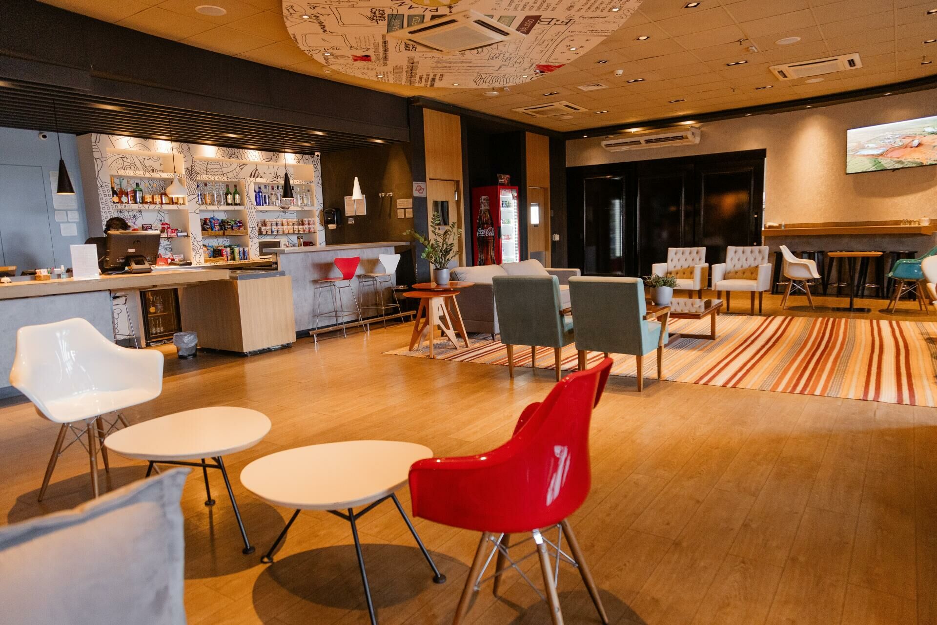 Imagem Oeste Plazza Hotel 067 LOBBY RECEP%C3%87%C3%83O 24dd